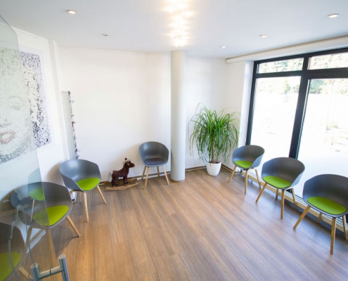 Wartezimmer EG Praxis Fischer Werner Wartezimmer EG Praxis Fischer Werner